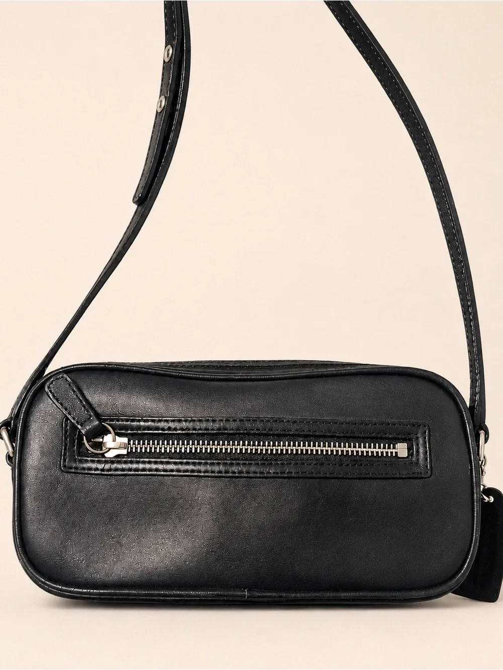 Coach Legacy West 9589 Black Leather Camera Crossbody Bag Vintage Y2K